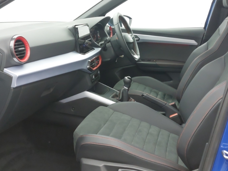 Seat Arona 1.0 Tsi 115 Fr Sport Blue #5