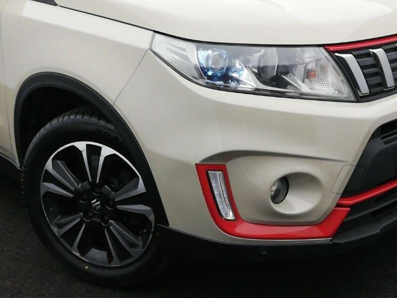 Suzuki Vitara Sz-t Silver #9