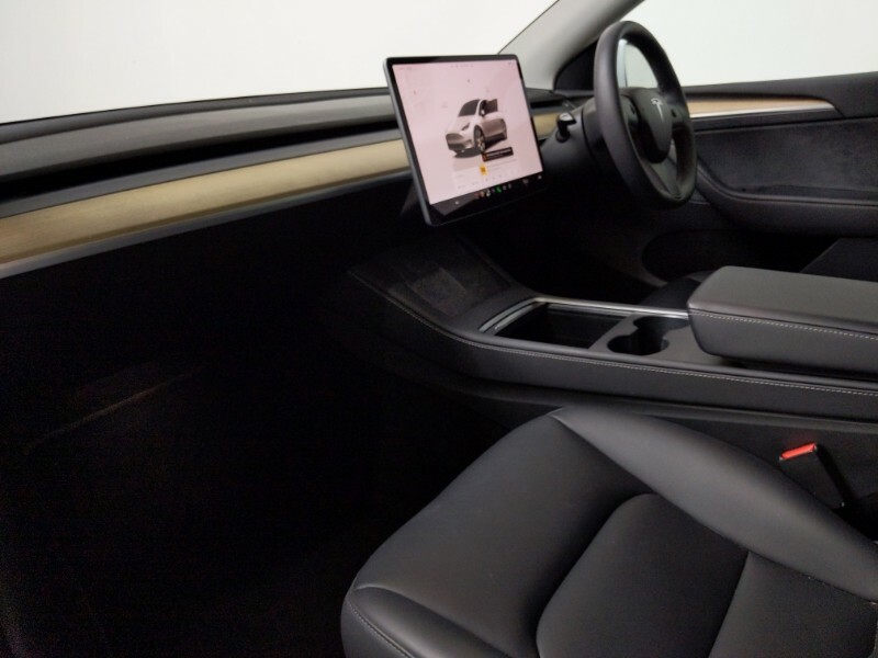 Tesla Model Y Long Range Awd White #5