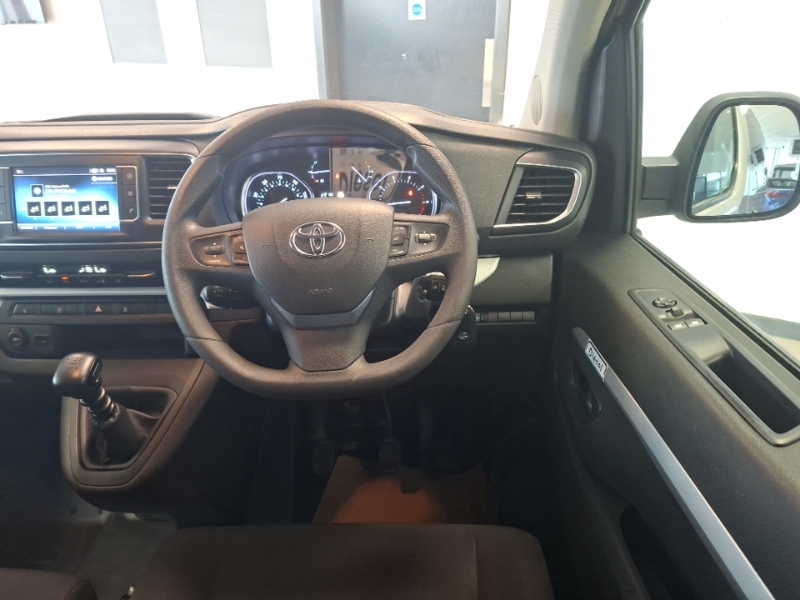 Toyota Proace Verso D Shuttle White #8
