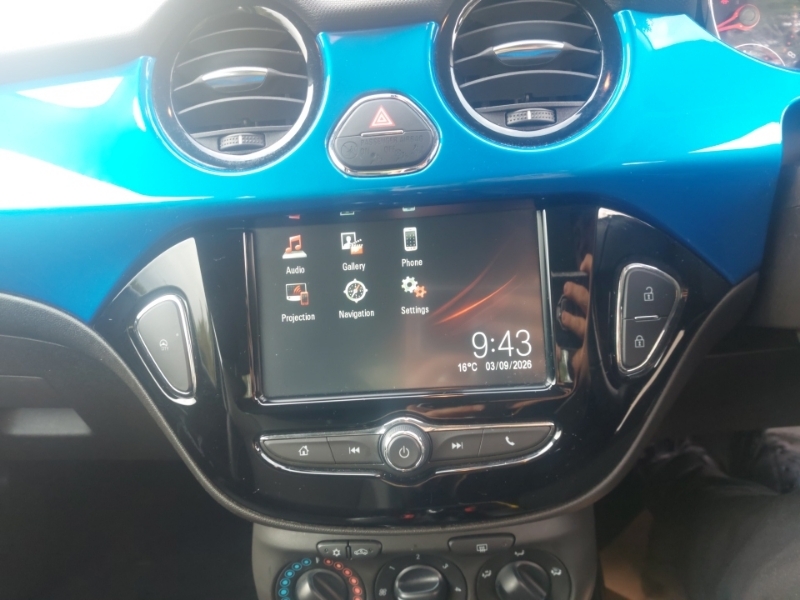 Vauxhall Adam Energised White #9