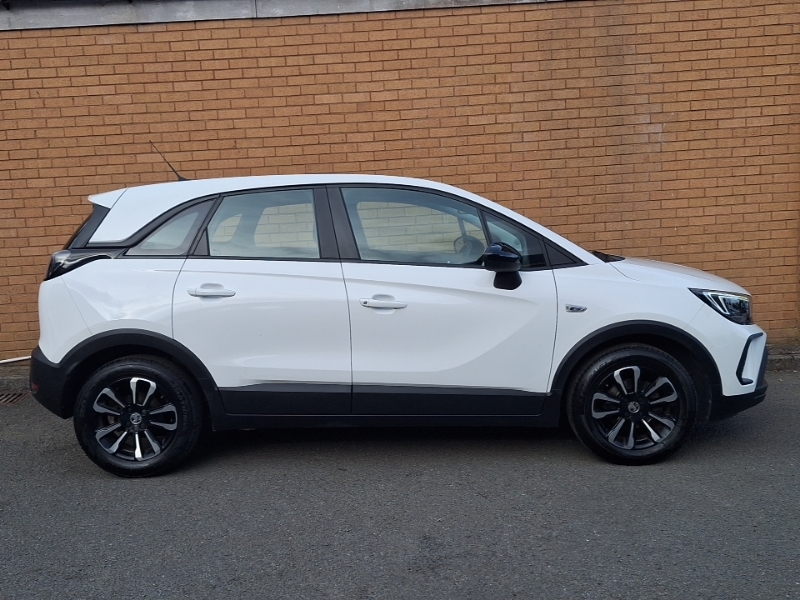 Vauxhall Crossland 1.2 Design White #4