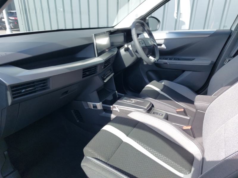 Vauxhall Frontera 1.2 Hybrid 145 Gs E-dct6 White #5