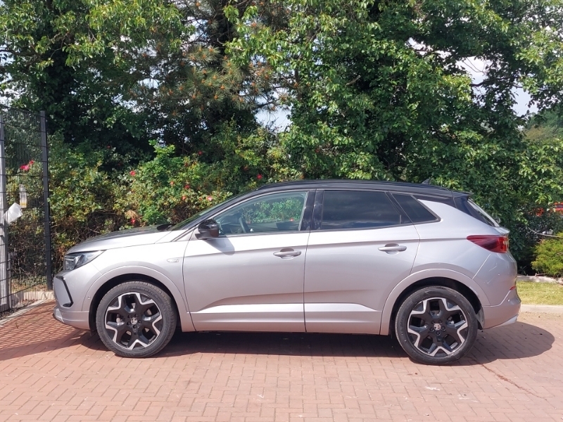 Vauxhall Grandland 1.2 Turbo Ultimate Grey #4