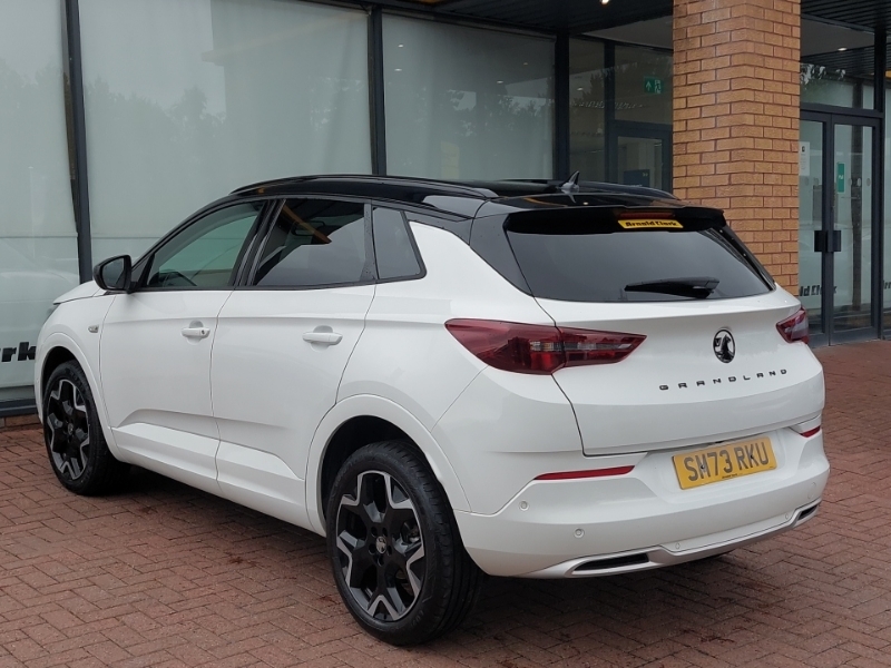 Vauxhall Grandland 1.2 Turbo Ultimate White #2