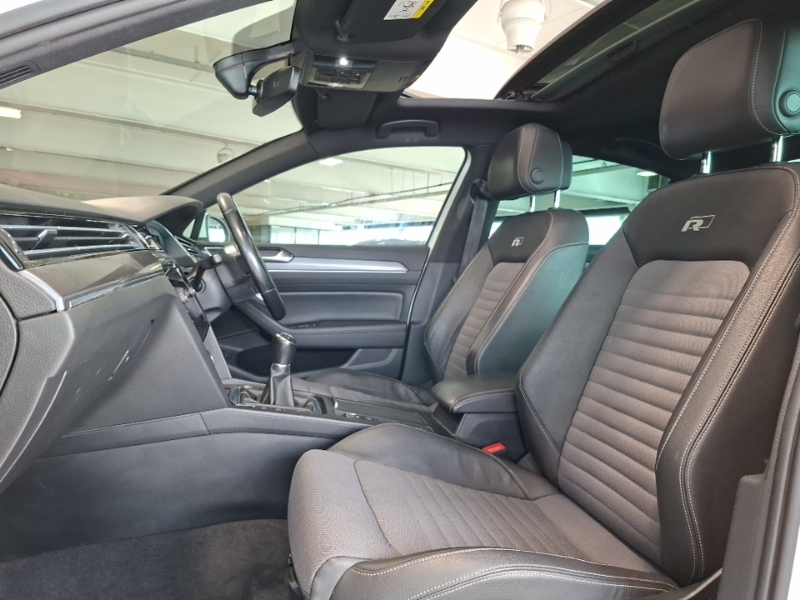Volkswagen Passat 2.0 Tdi R-line Panoramic Roof White #5
