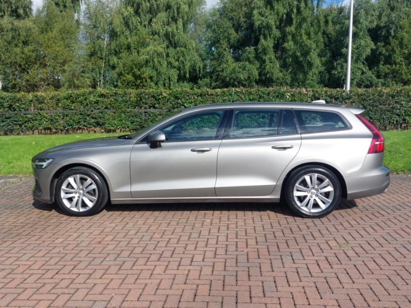 Volvo V60 2.0 D4 190 Momentum Pro Grey #4