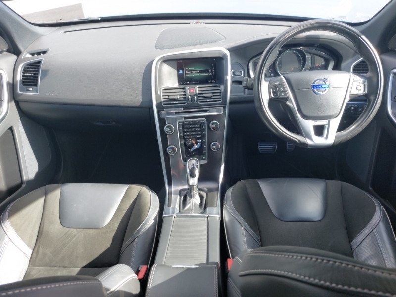 Volvo XC60 D4 190 R Design Nav Geartronic Blue #3