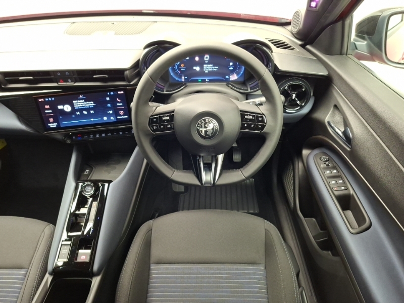 Alfa Romeo Junior 1.2 Turbo Ibrida Blue #8