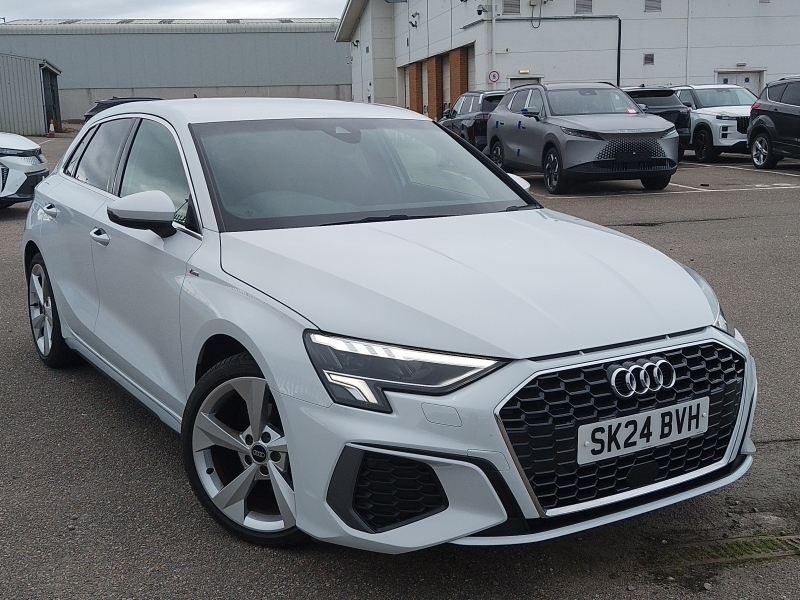 Audi A3 35 Tfsi S Line White