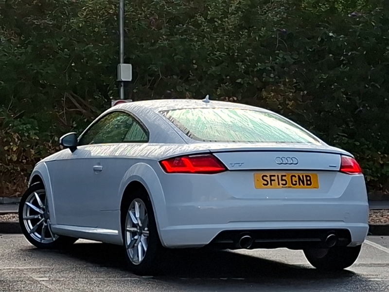 Audi TT 2.0 Tdi Ultra Sport White #2