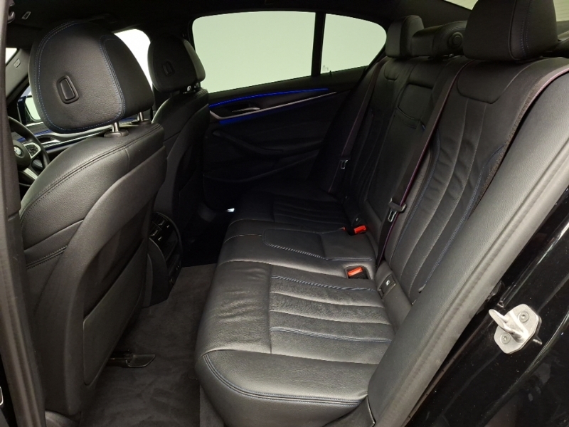 BMW 5 Series 520D Mht M Sport Step Black #6
