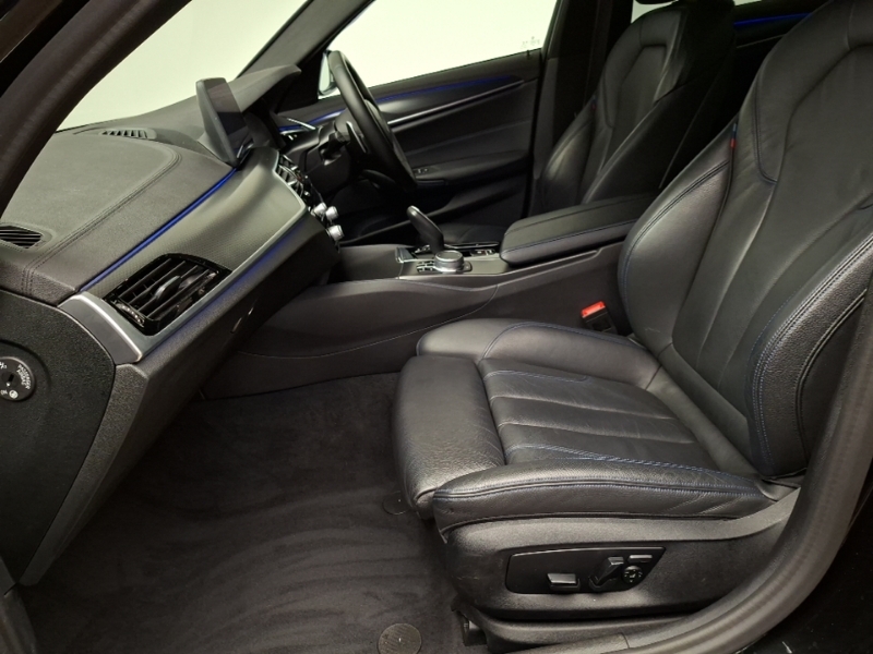BMW 5 Series 520D Mht M Sport Step Black #5