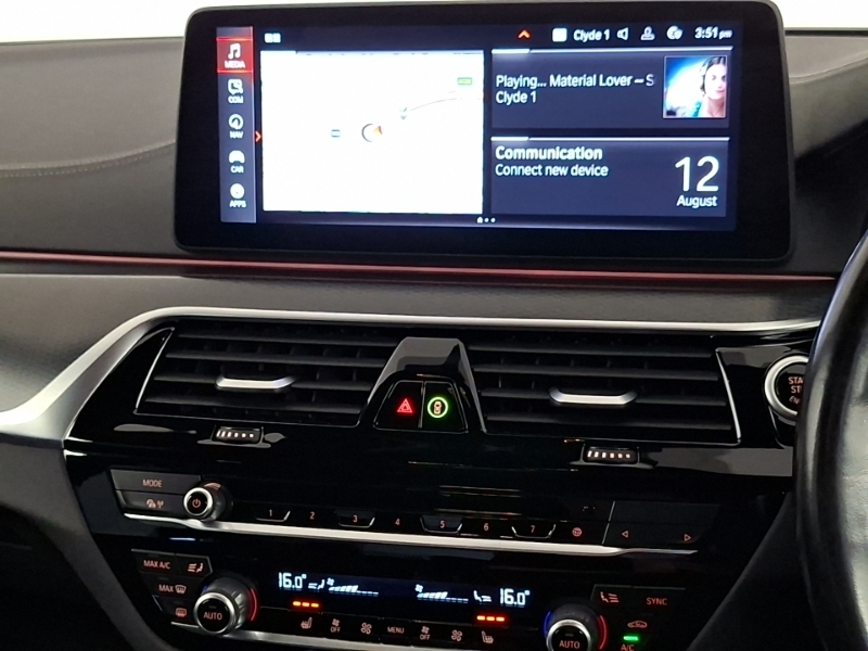 BMW 5 Series Se Grey #8