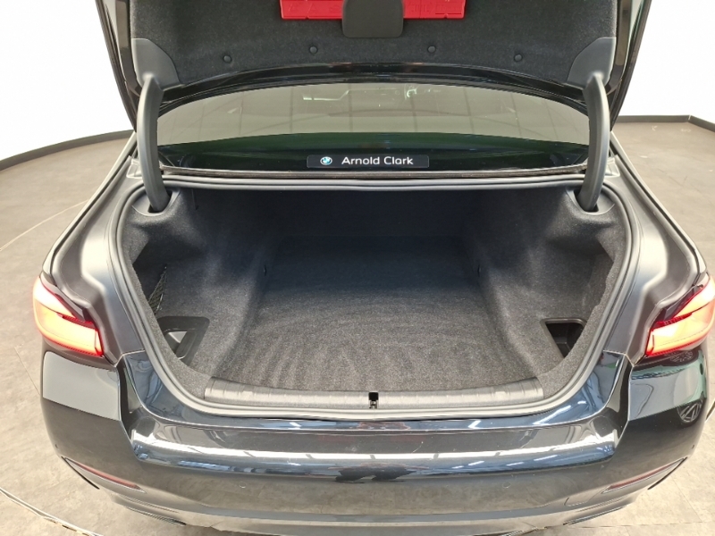 BMW 5 Series Se Grey #13