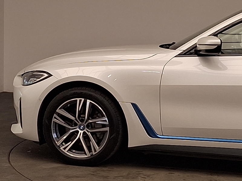 BMW i4 2022 22 Edrive40 White #19