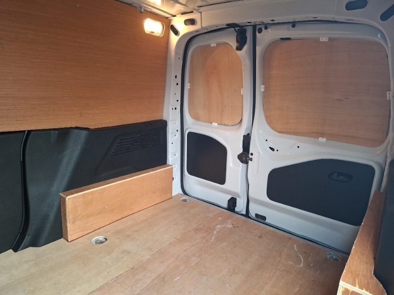 Citroen Berlingo 1.5 Bluehdi 650Kg Enterprise Ed 100Ps 6 Spd Ss White #6