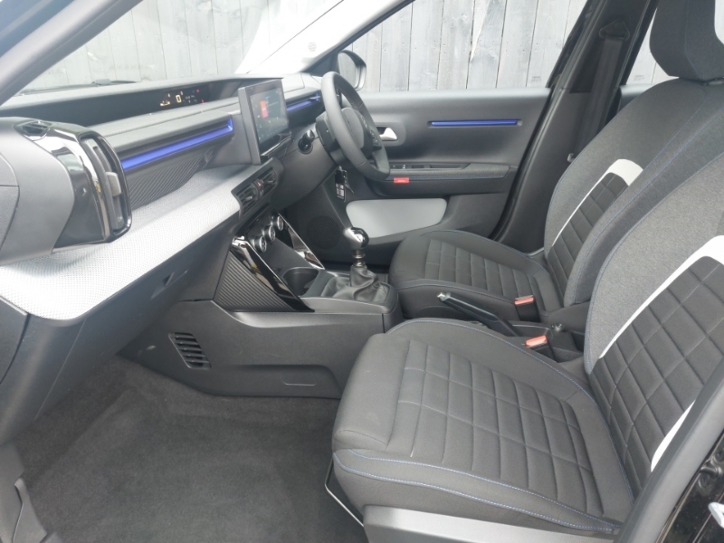 Citroen C3 1.2 Turbo Plus Black #5