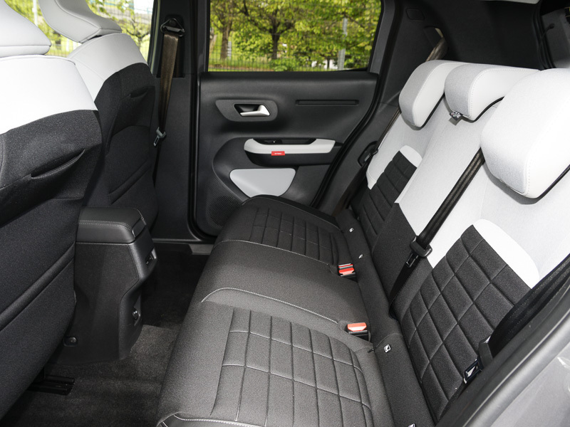Citroen C3 1.2 Hybrid 110 Max E-dcs6 Grey #4
