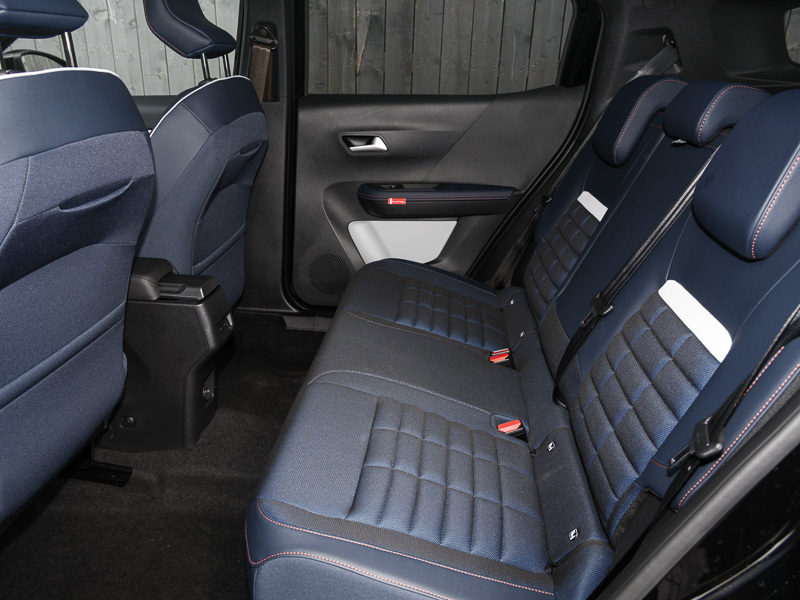 Citroen C3 Aircross 1.2 Hybrid 145 Collection E-dcs6 Black #6