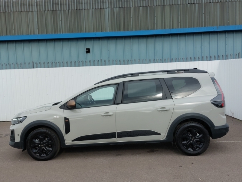 Dacia Jogger 1.8 Hev Extreme Brown #4