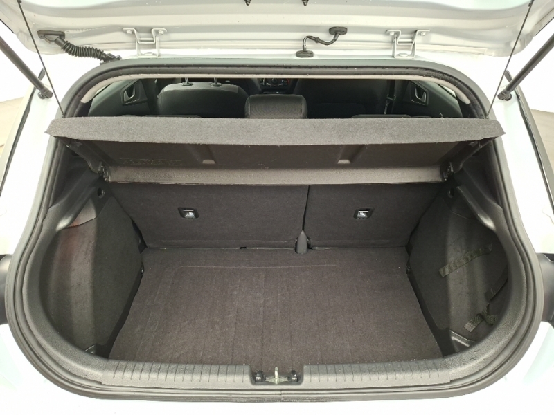 Hyundai I20 Hatchback Blue #18