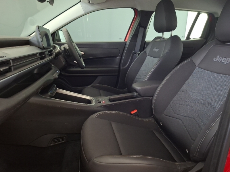 Jeep Avenger 1.2 E-hybrid Altitude Dct Red #5