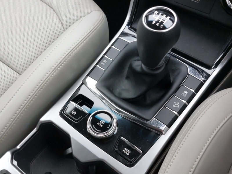 SsangYong Korando K40 Black #17