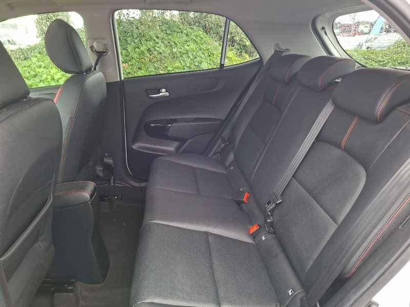 Kia Picanto 1.25 Gt-line S White #6