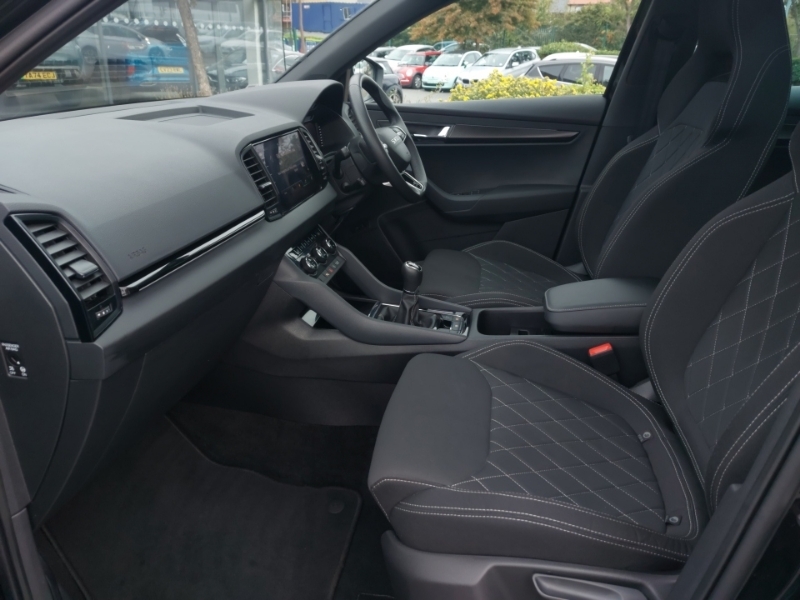 Skoda Karoq 1.5 Tsi Sportline Edition Black #5
