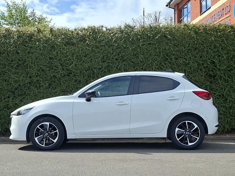 Mazda 2 1.5 E-skyactiv G Mhev Homura Aka White #4