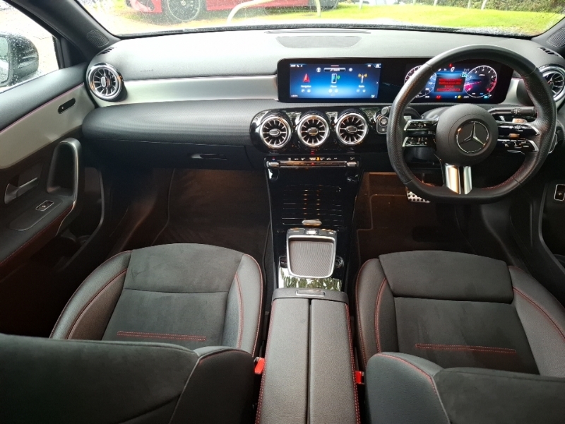 Mercedes-Benz A Class A200 Amg Line Executive Black #3