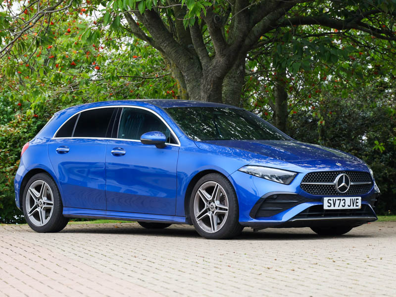 Mercedes-Benz A Class A200 Amg Line Executive SV73JVE Blue