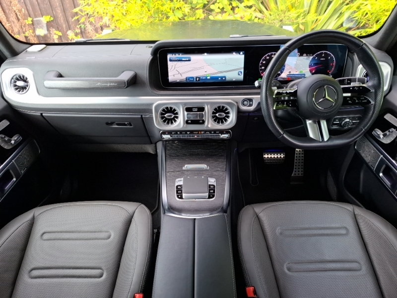 Mercedes-Benz G Class G450d Amg Line Premium Plus 9G-tronic Green #3