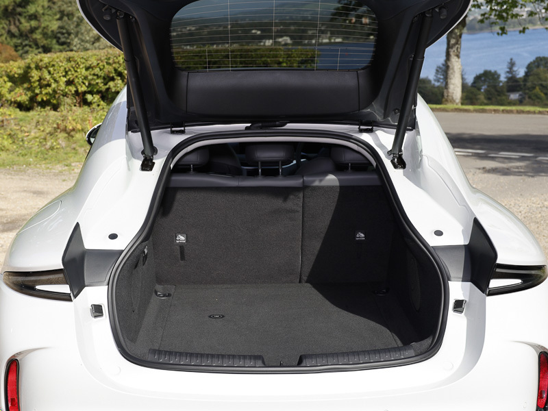 MG IM5 100Kwh Long Range Saloon 407 Ps WL26KAA #19