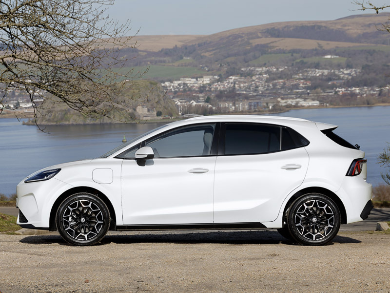 MG MG4 118Kw Premium Long Range 54Kwh White #5