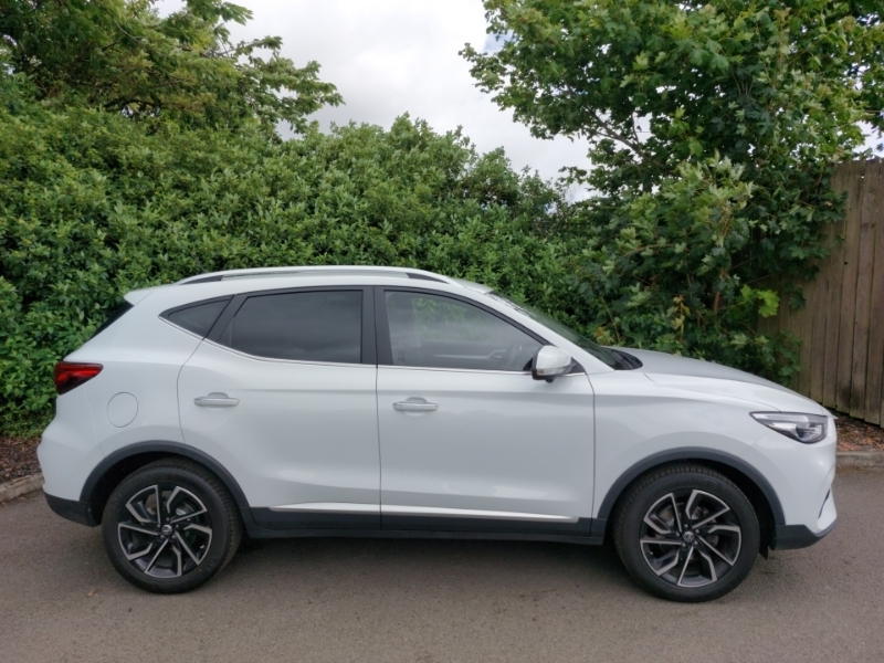 MG ZS 1.5 Vti-tech Exclusive White #4