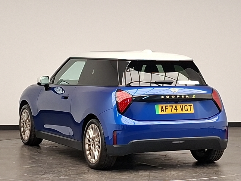 Mini Hatch 160Kw Se Exclusive 54Kwh Blue #2