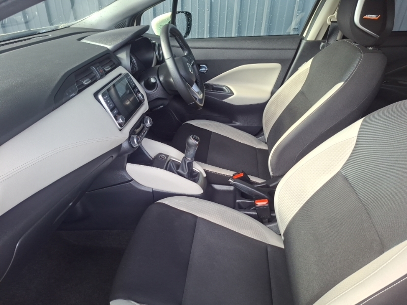 Nissan Micra Acenta White #5