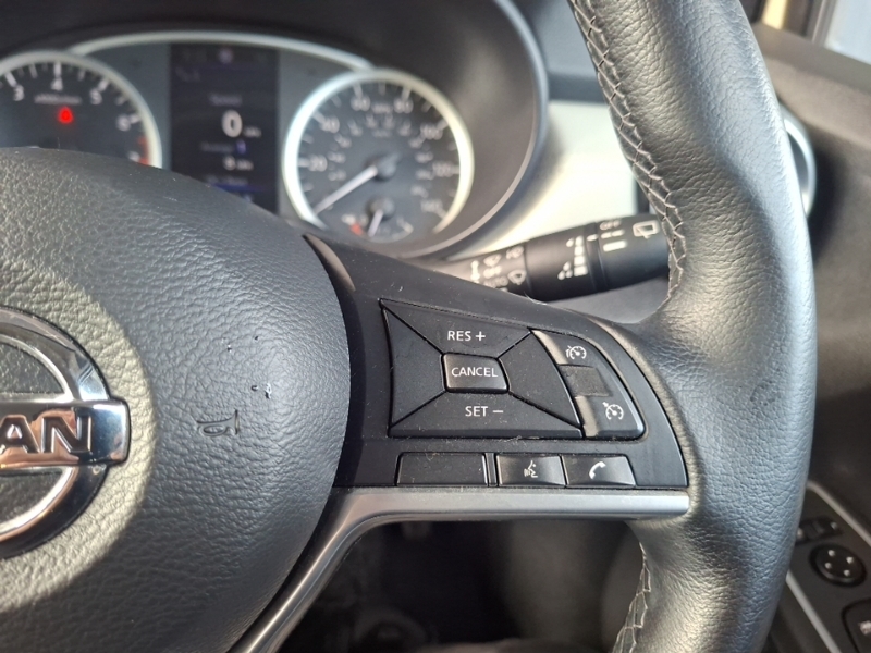 Nissan Micra Acenta White #12