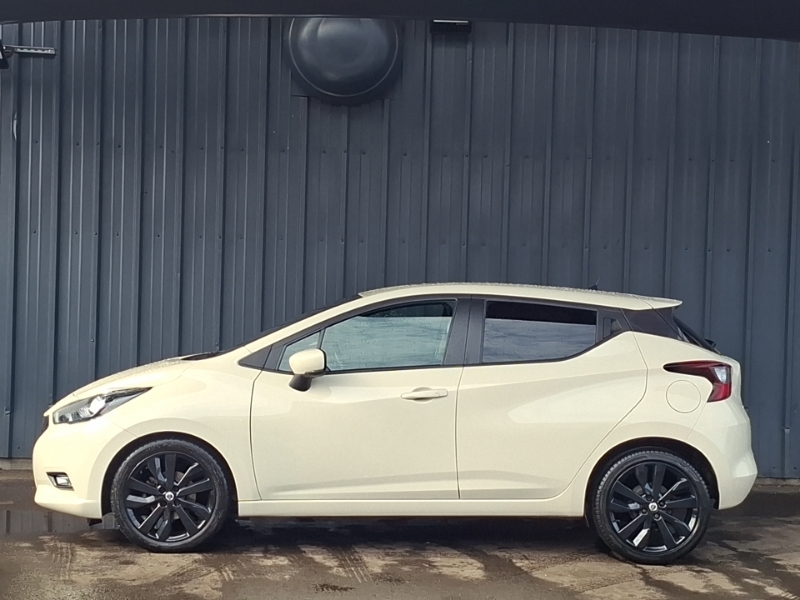 Nissan Micra Acenta White #4