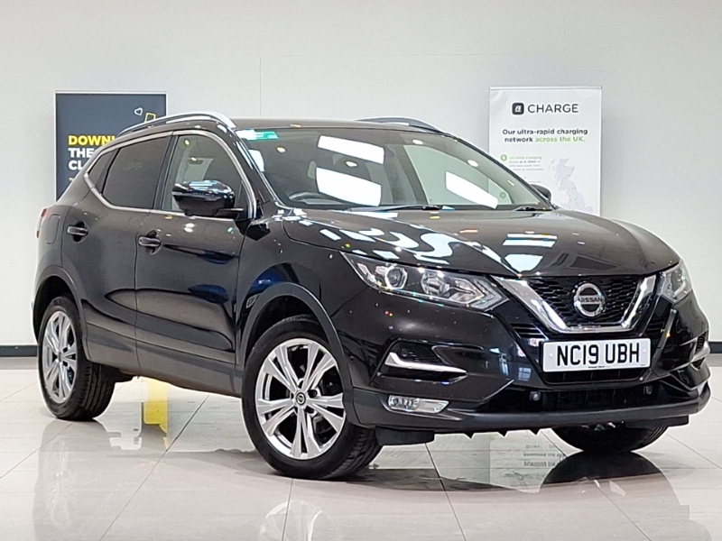 Nissan Qashqai 1.3 Dig-t N-connecta Black