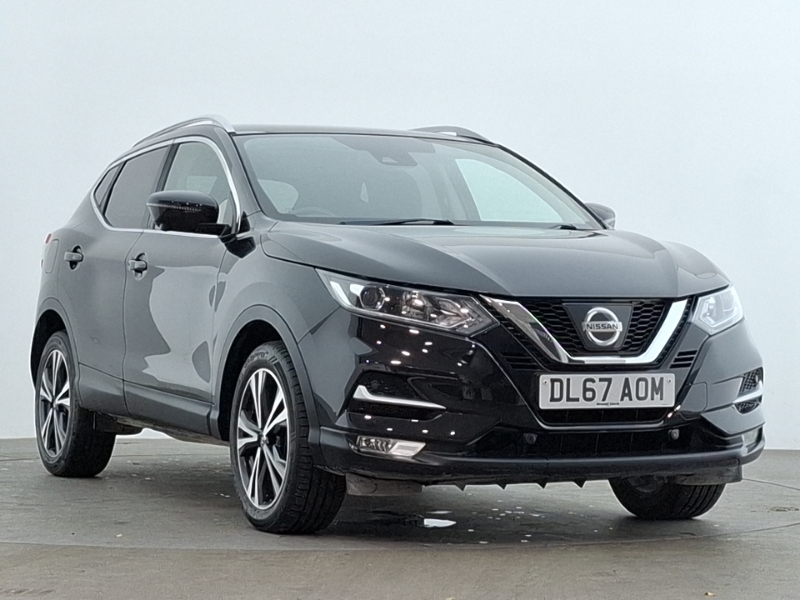 Nissan Qashqai 1.2 Dig-t N-connecta Black
