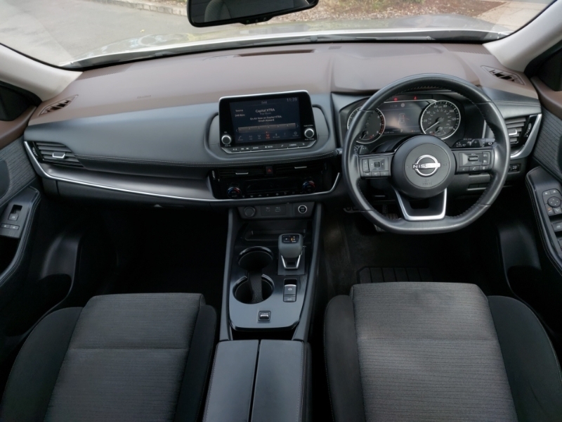 Nissan X-Trail 1.5 Mhev 163 Acenta Premium 7 Seat Xtronic Silver #3