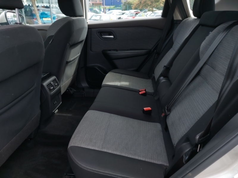 Nissan X-Trail 1.5 Mhev 163 Acenta Premium 7 Seat Xtronic Silver #6