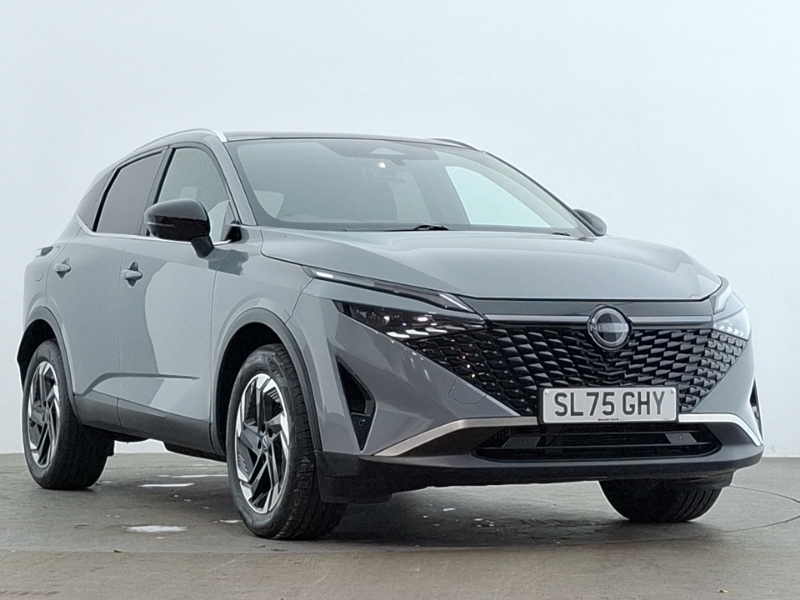 Nissan Qashqai 1.3 Dig-t Mh 158 N-connecta Xtronic Grey