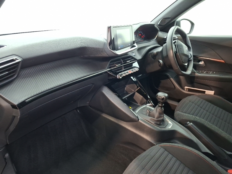 Peugeot 2008 1.2 Puretech Active Premium Black #5
