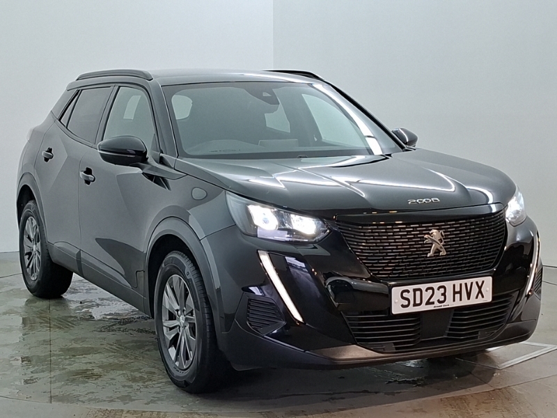 Peugeot 2008 1.2 Puretech Active Premium Black