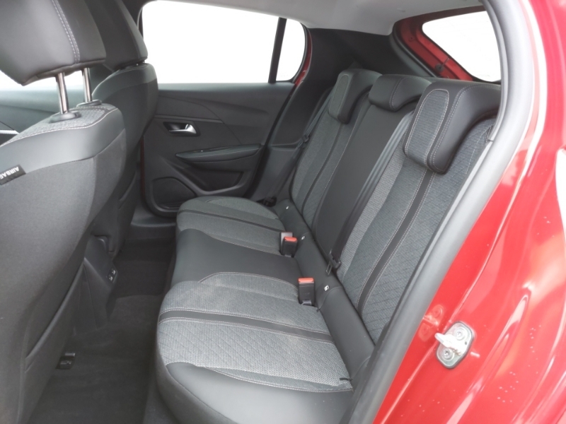 Peugeot e-208 100Kw E-style 50Kwh Red #6