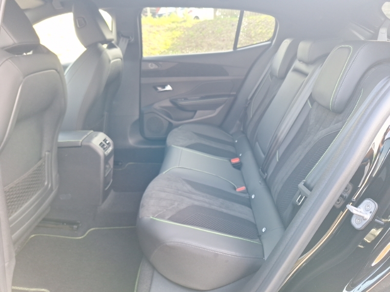 Peugeot 408 1.2 Hybrid 145 Gt Premium E-dsc6 Black #6